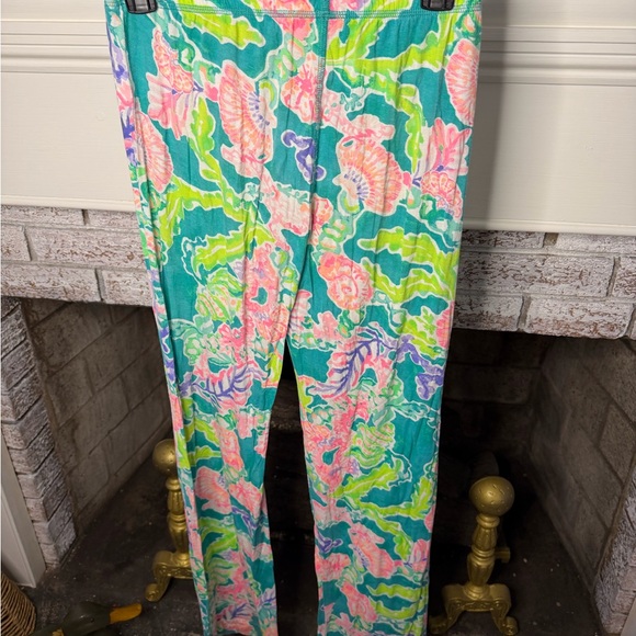 Lilly Pulitzer Multicolor Floral pajama Pants - Picture 2 of 3